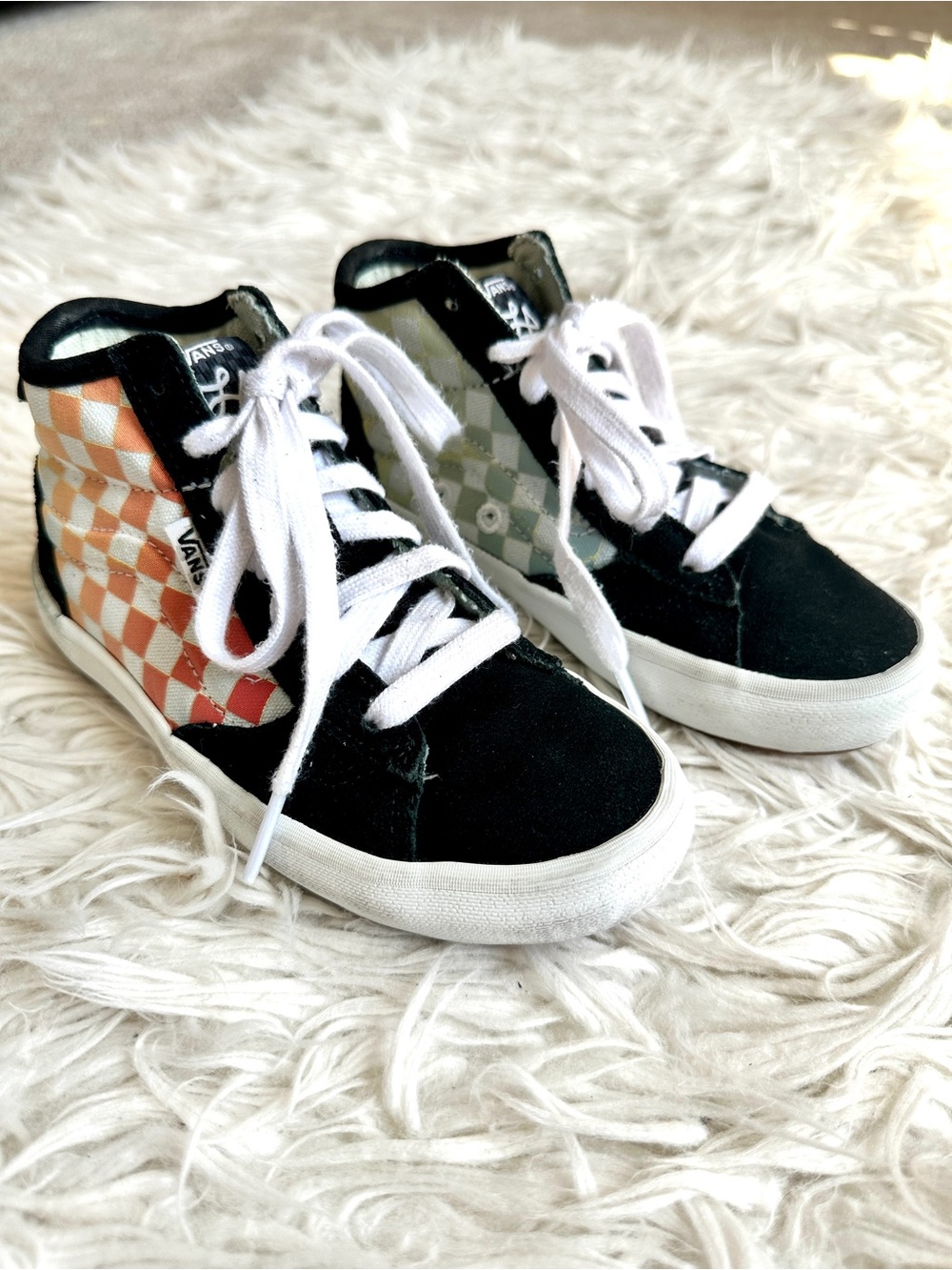 Vans Kids High-Top Sneakers in Black with Orange & Green Checkerboard size 12